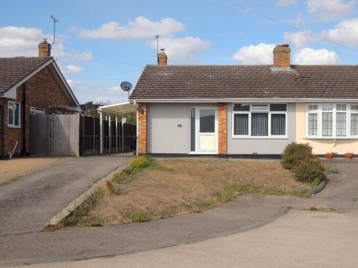 2 Bedroom Bungalow To Rent In Kingsway, Tiptree, Colchester, CO5