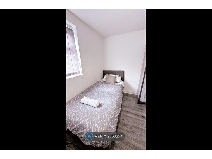 5 Bedroom Terraced House To Rent In Chirkdale St, Liverpool, L4