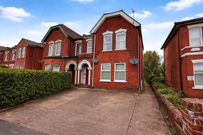 2 Bedroom Flat For Sale In Alma Road, Southampton, SO14