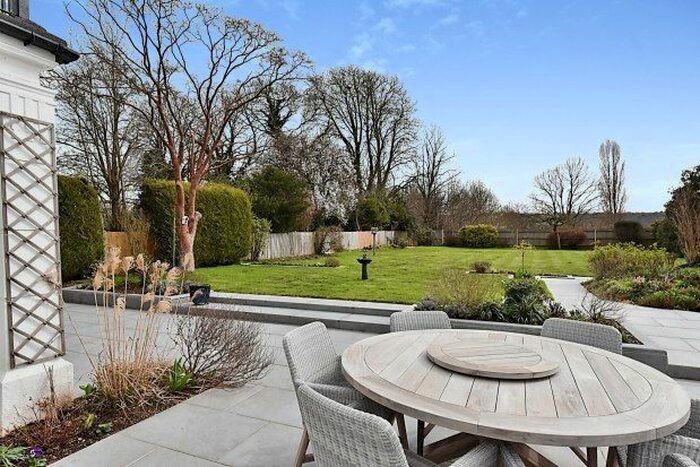 5 Bedroom Property To Rent In Upfield, Croydon, CR0