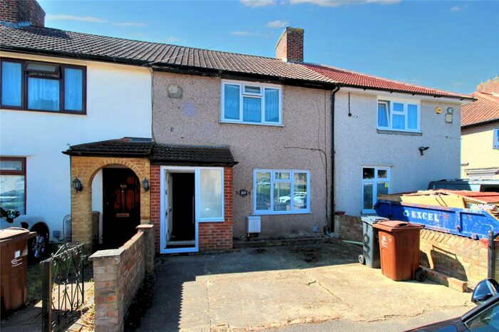 2 Bedroom Terraced House To Rent In Standfield Road, Dagenham, RM10