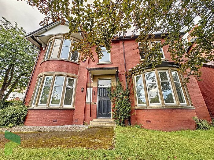 5 Bedroom Detached House For Sale In Station Road, Thornton-Cleveleys, FY5
