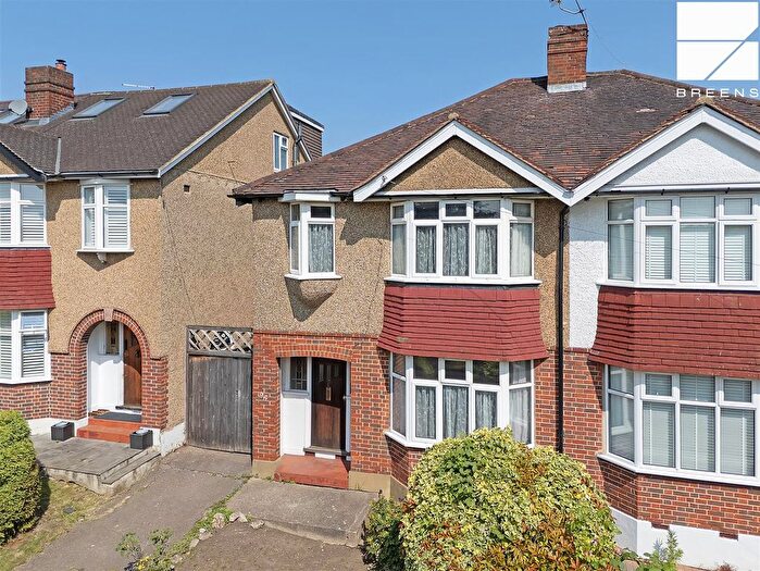 3 Bedroom Semi-Detached House For Sale In Handsworth Avenue, Highams Park, London, E4