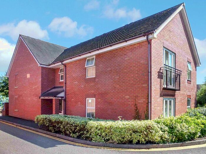 1 Bedroom Flat To Rent In Birch Meadow Close, Warwick, CV34