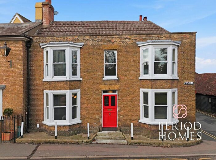 3 Bedroom Semi-Detached House For Sale In Windhill, Bishop's Stortford, CM23