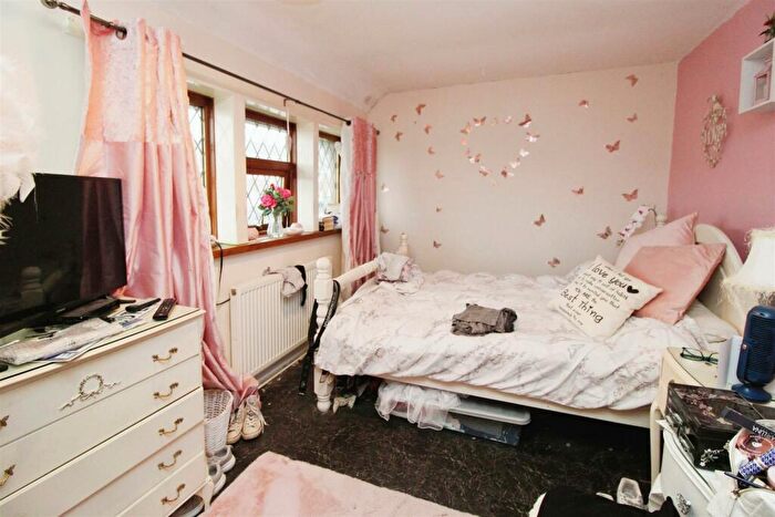 2 Bedroom Terraced House For Sale In Abbotsford Road, Nuneaton, CV11