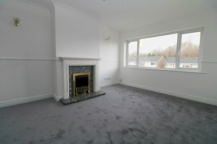 2 Bedroom Maisonette To Rent In Milholme Green, Solihull B92