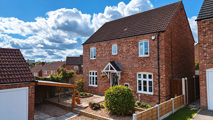 4 Bedroom Detached House For Sale In Earls Chase, Pontefract, WF8