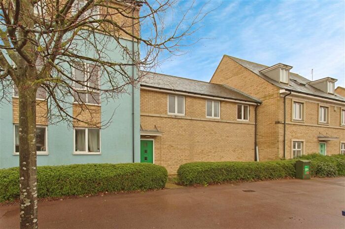 2 Bedroom Flat For Sale In Topper Street, Cambridge, CB4