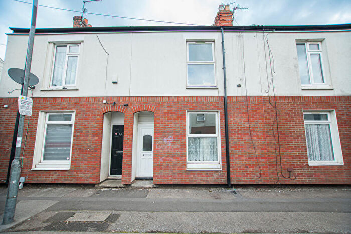 2 Bedroom Terraced House To Rent In Wellsted Street, HU3