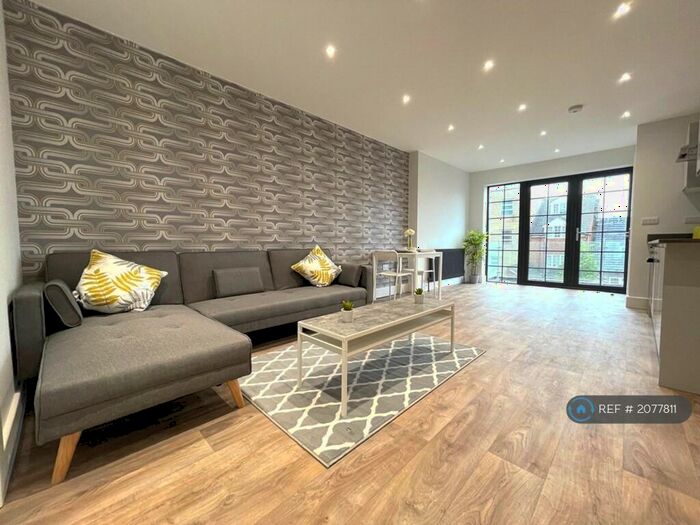 1 Bedroom Flat To Rent In Alma Street, Luton, LU1