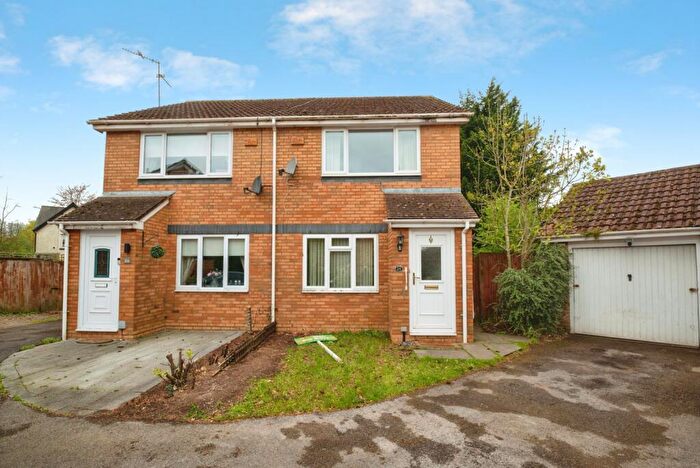 2 Bedroom Semi-Detached House For Sale In Beckgrove Close, Cardiff, CF24