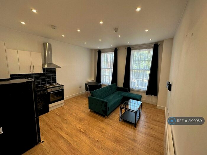 1 Bedroom Flat To Rent In Denmark Hill, London, SE5