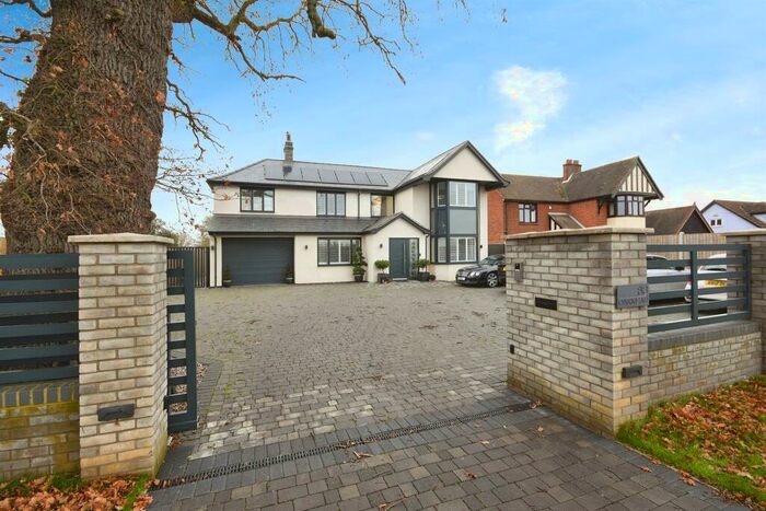 5 Bedroom Detached House For Sale In Colchester Road, Coggeshall, Colchester, CO6