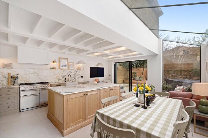 3 Bedroom Semi Detached House For Sale In Stanton Road, Barnes, London, SW13