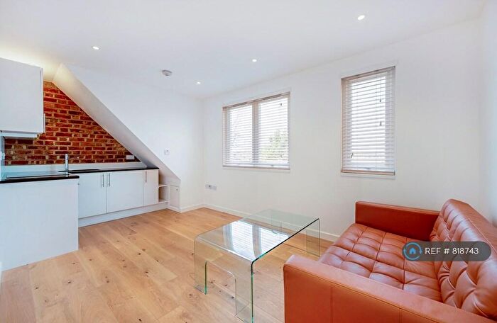 1 Bedroom Flat To Rent In Riffel Road, London, NW2