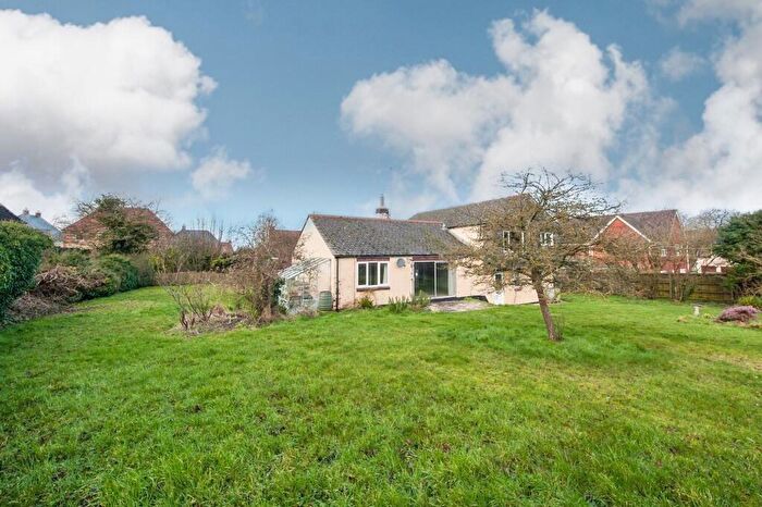 5 Bedroom Detached House For Sale In Hillfurlands, Ashbury, Swindon, SN6