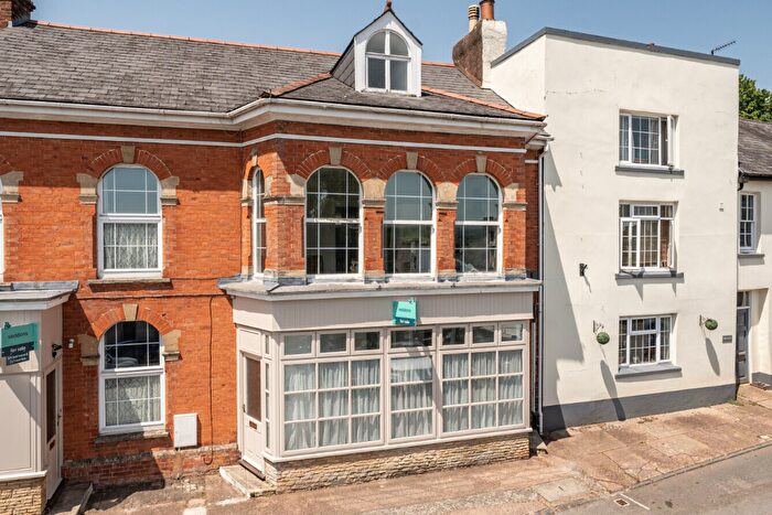 1 Bedroom Flat For Sale In The Square, Uffculme, Cullompton, EX15