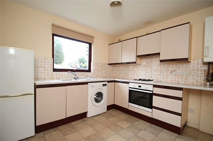 2 Bedroom Flat For Sale In Houston Road, Bridge Of Weir, PA11