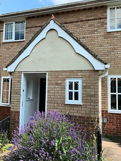 2 Bedroom Terraced House To Rent In Hopkins Close, Cambridge, CB4