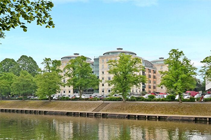 4 Bedroom Flat For Sale In Westgate Apartments, Leeman Road, York, YO26