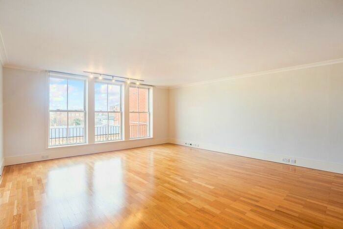 2 Bedroom Flat To Rent In Coleridge Gardens, London, SW10