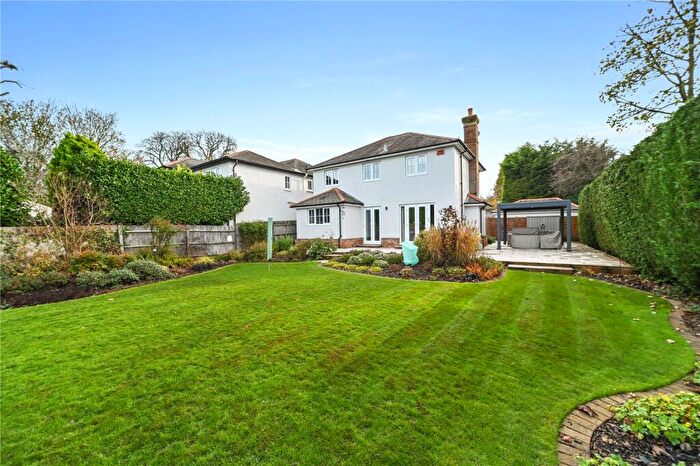 4 Bedroom Detached House For Sale In Millhurst Mews, Old Harlow, Essex, CM17