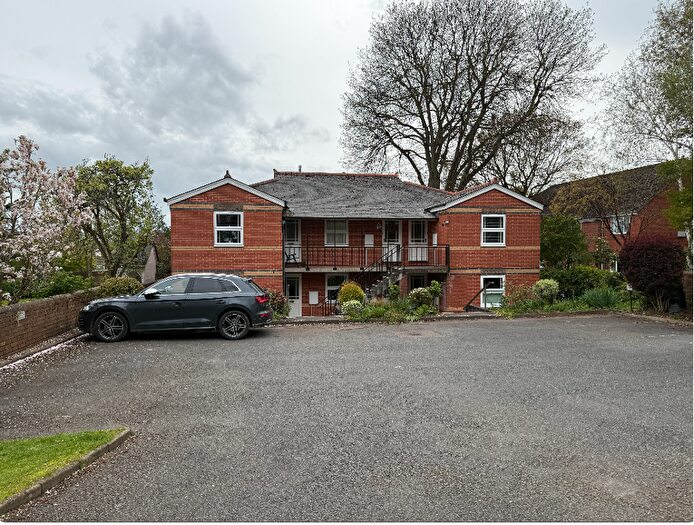 2 Bedroom Flat To Rent In Flat, Ashford Court, Bodenham Road, Hereford, HR1