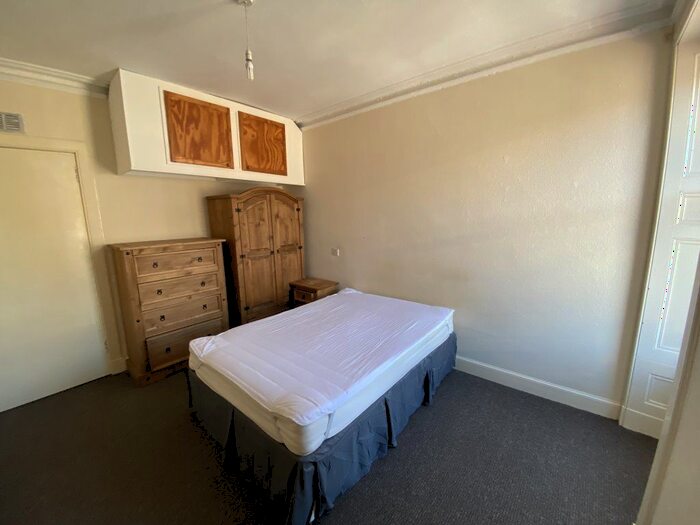 1 Bedroom Flat To Rent In Park Avenue, Dundee, DD4