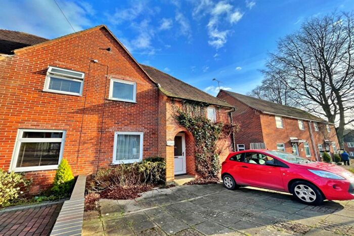 3 Bedroom Semi Detached House To Rent In Stanmore, SO22