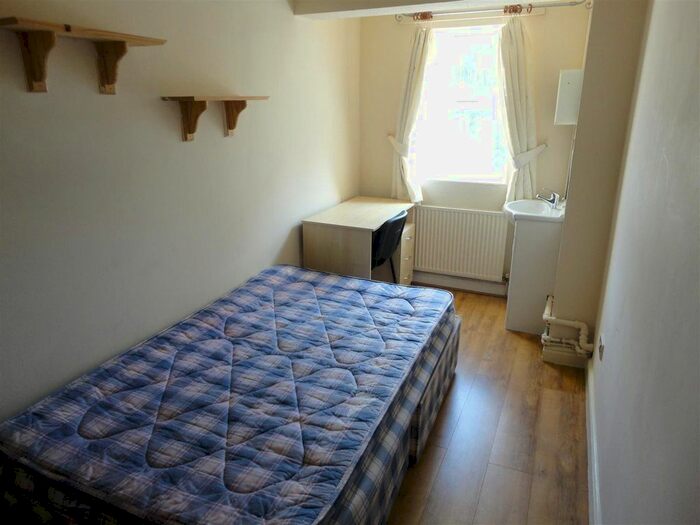 6 Bedroom Terraced House To Rent In Bridgelea Mews, Withington, M20