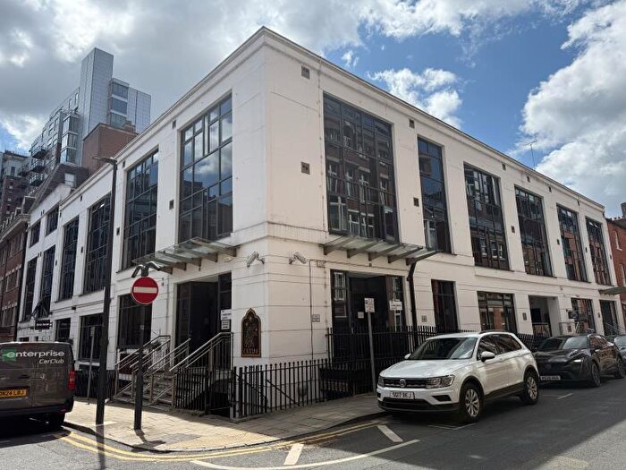 1 Bedroom Apartment For Sale In Brittania House, Leeds City Centre, LS1