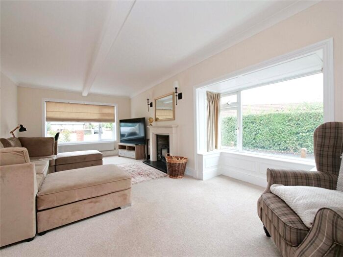 3 Bedroom Bungalow For Sale In Three-bedroom Detached Bungalow, Holcombe, BA3