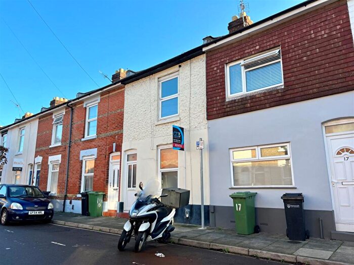 4 Bedroom Terraced House To Rent In Eton Road, Southsea, PO5