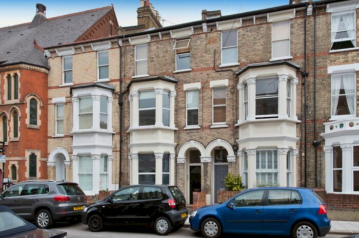 2 Bedroom Flat To Rent In Annandale Road, Chiswick, London, W4
