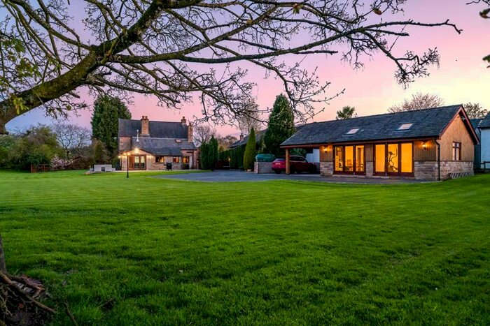 3 Bedroom Property For Sale In Barmskin Lane, Heskin, Chorley, PR7