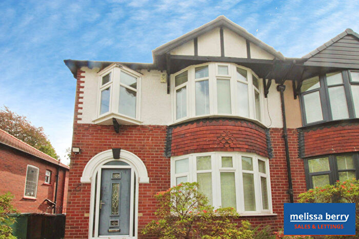 Detached House For Sale In Hilton Lane, Prestwich, Manchester, M25