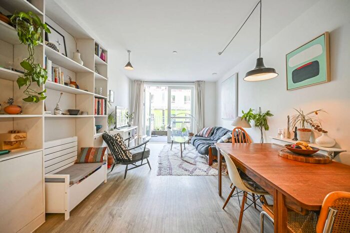 2 Bedroom Flat For Sale In Hops House, Old Brewery Way, Walthamstow, London, E17