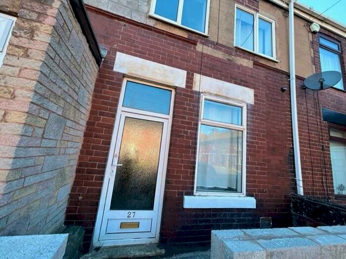 3 Bedroom House To Rent In Kelly Street, Goldthorpe, Rotherham, S63
