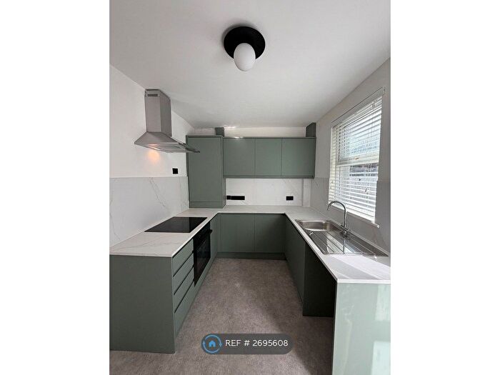 2 Bedroom Terraced House To Rent In Bedford Road, Bootle, L20