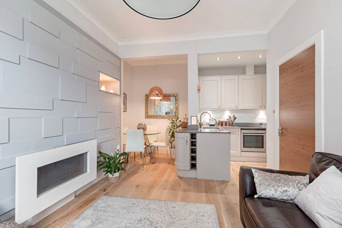 1 Bedroom Flat For Sale In / Moat Street, Edinburgh, EH14