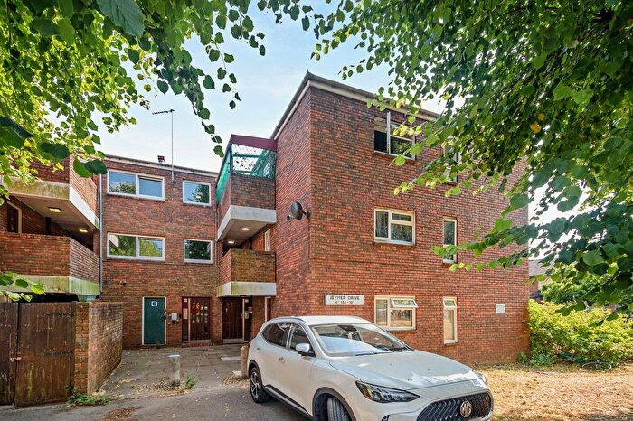 1 Bedroom Flat For Sale In Jeymer Drive, Greenford, UB6