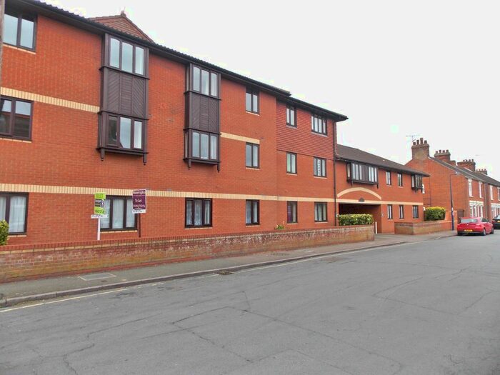 1 Bedroom Flat To Rent In Cage Lane, Felixstowe IP11