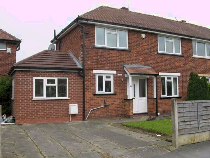 2 Bedroom Semi-Detached House To Rent In Appleby Road, Cheadle, SK8