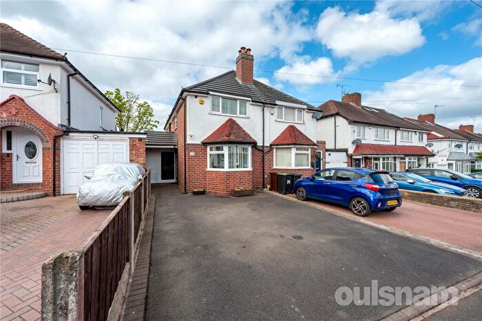 3 Bedroom Semi Detached House For Sale In Meadowfield Road, Rubery, Rednal, Birmingham, B45