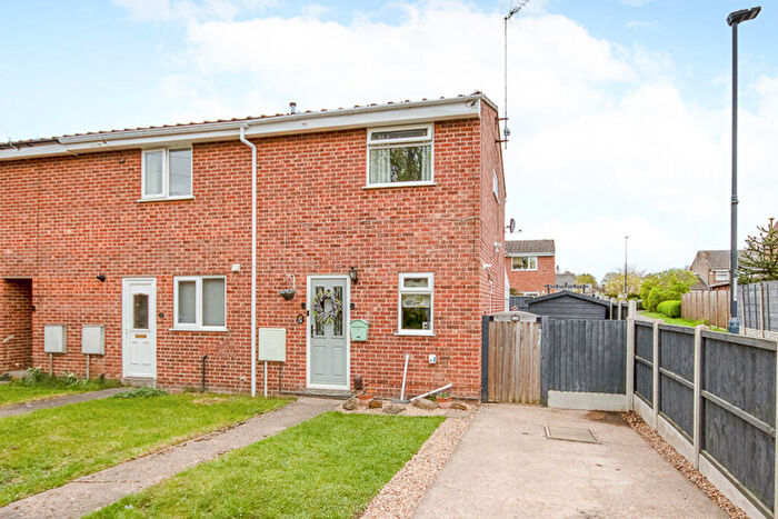 2 Bedroom End Of Terrace House For Sale In Banwell Close, Mickleover, DE3