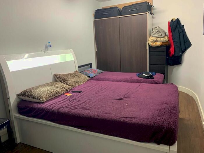 1 Bedroom Flat To Rent In High Road, Ilford, IG1