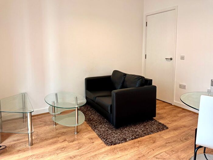 1 Bedroom Flat To Rent In Tabley Street, Liverpool, L1