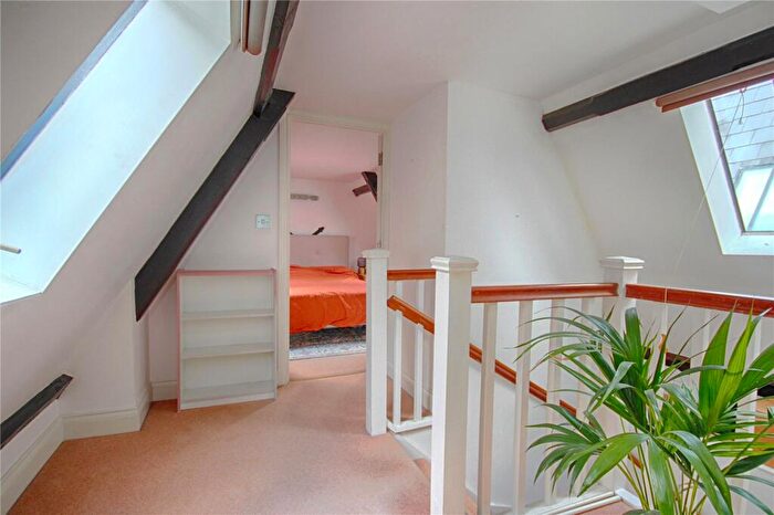 2 Bedroom Apartment To Rent In Dunalley Street, Cheltenham, GL50