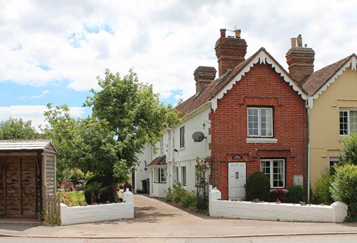 3 Bedroom Semi-Detached House For Sale In Lewes Road, Ringmer, BN8